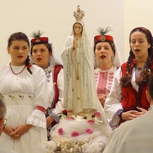 Svečano otvorena Godina Gospe Fatimske u župi u Trnovčici